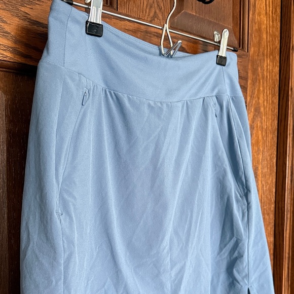 Athleta Pale Blue SoHo Skort - Picture 3 of 6
